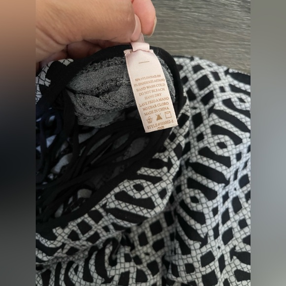 Pattern Dress - Picture 4 of 4